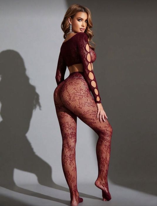 Set lenjerie  dantela,  plasa , rosu  , negru ( compleu set )