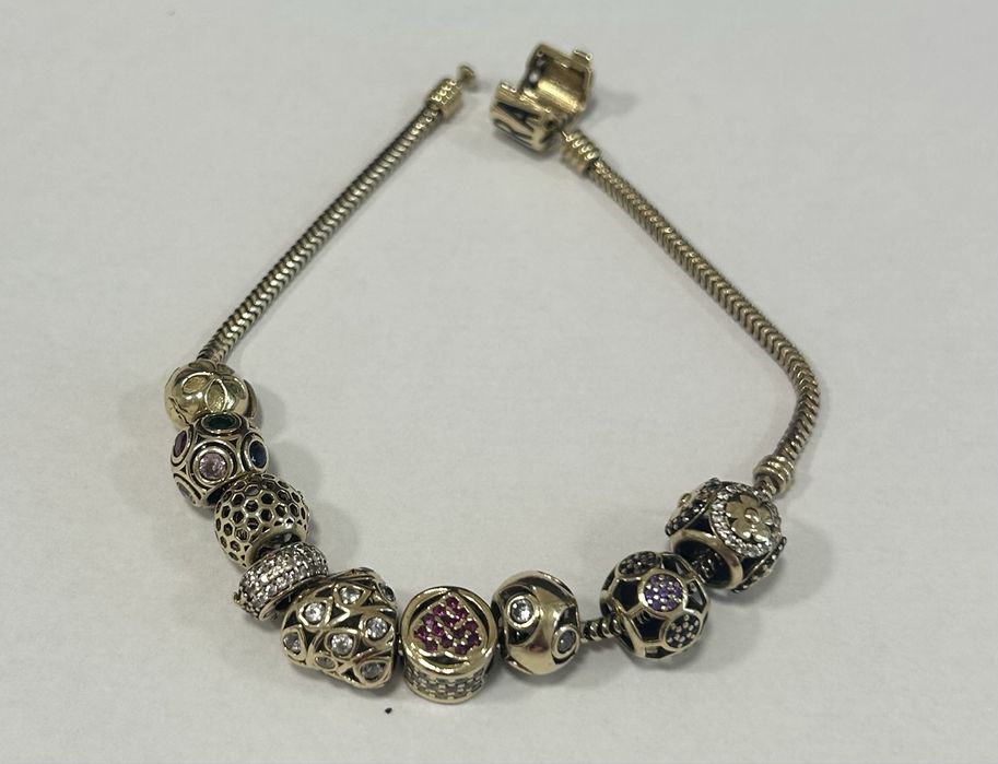 Bratara aur 14 k PANDORA