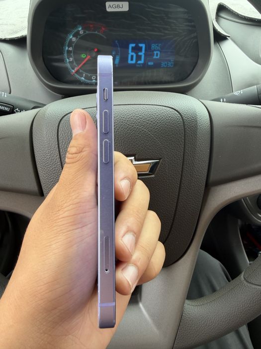 Продам Iphone 12 mini