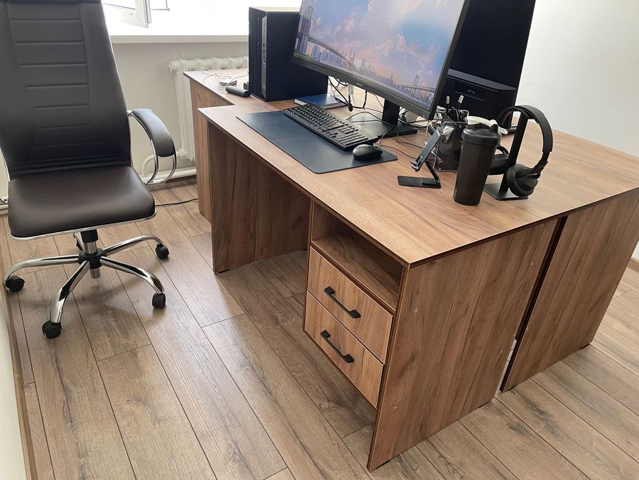 Компьютерные столы