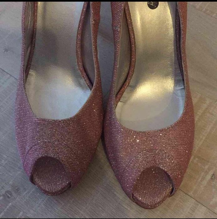 Нови официални обувки,н 38