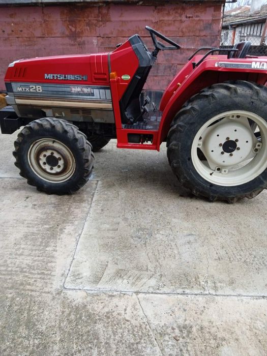 MITSUBISHI MTX28
Японски трактор, оборудван с реверс на ско