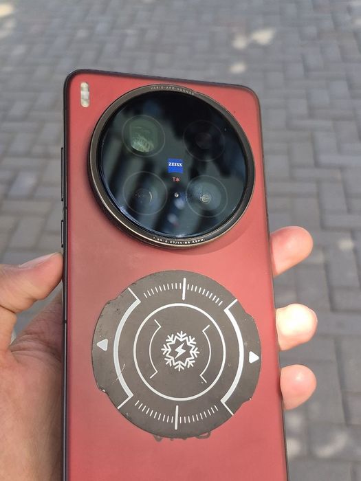 Vivo x200ultra 16/512