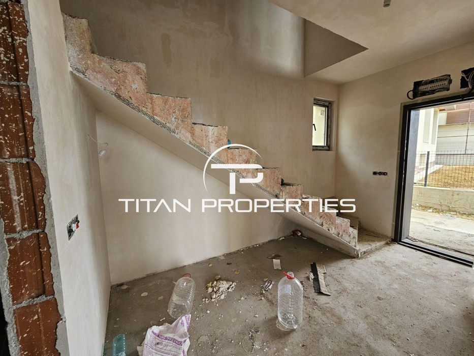 Продава се Къща в Варна, м-т Акчелар - 160 кв.м за 2000 €/кв.м - Снимка #6