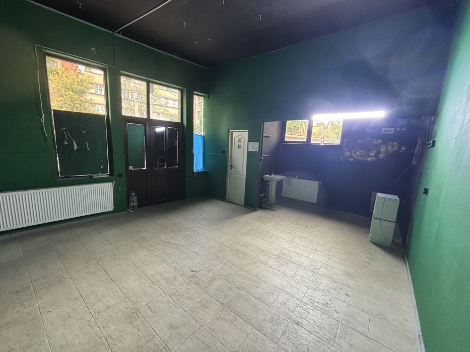 Spatiu comercial de inchirat