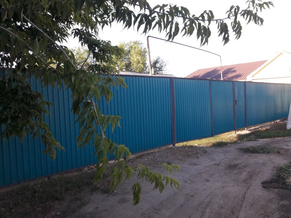 Продам дом частный с большим двором