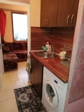 Дава се под наем Двустаен апартамент в Бургас, Меден рудник - зона А - 52 кв.м за 140 € - Снимка #2