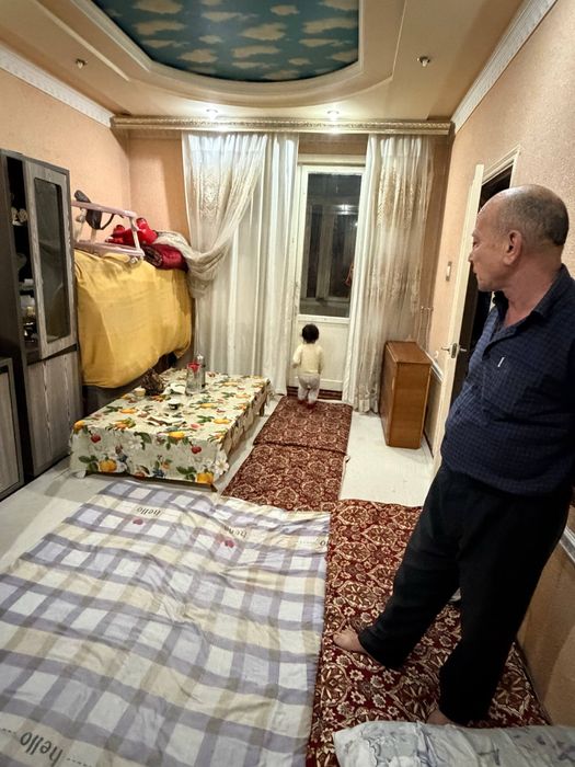 Kvartira sotiladi chilonzor 21 kvartal 2-3/2/4 48 m2