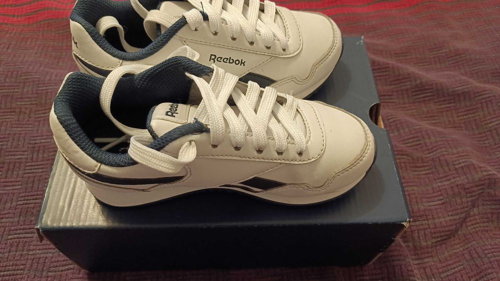 Încălțăminte sport școală copii adidași  nike adidas reebok skechers