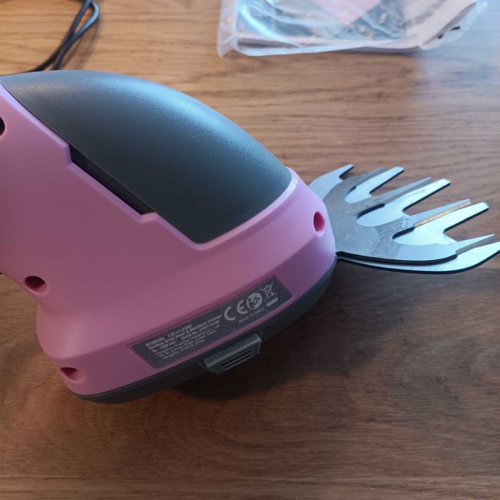 Aкумулаторна ножица за трева и храсти 2 в 1, 7.2V, 2000 mAh батерия