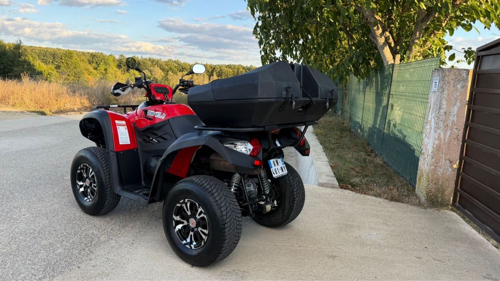 Vand Atv Kymco de 500 ,4~4 la buton usor si greu