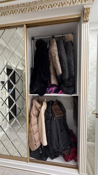 Прихожая вешалка+шкаф