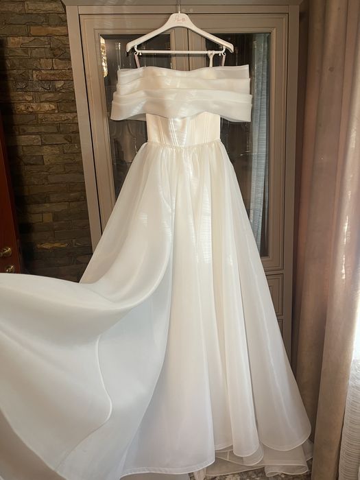 Продам свадебное платье