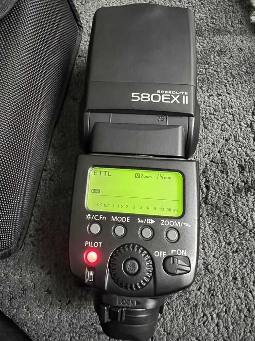 Светкавица Canon Speedlite 580 EX II