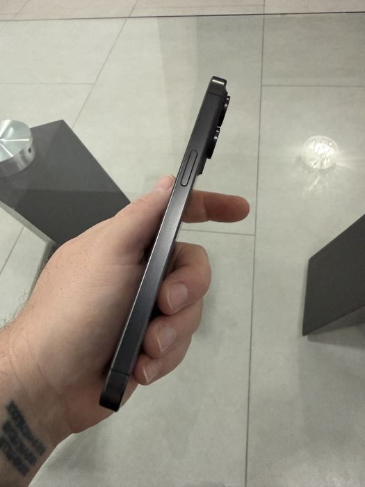 iPhone 15 Pro Max black titanium 256Gb • IMPECABIL • neverlocked