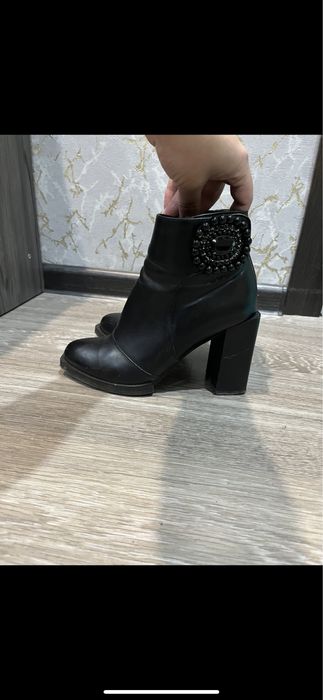 Продам обувь. Сапоги, полусапоги