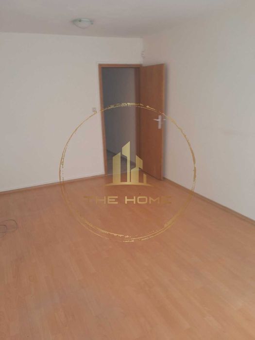 Дава се под наем Двустаен апартамент в Варна, Базар Левски - 120 кв.м за 725 € - Снимка #12