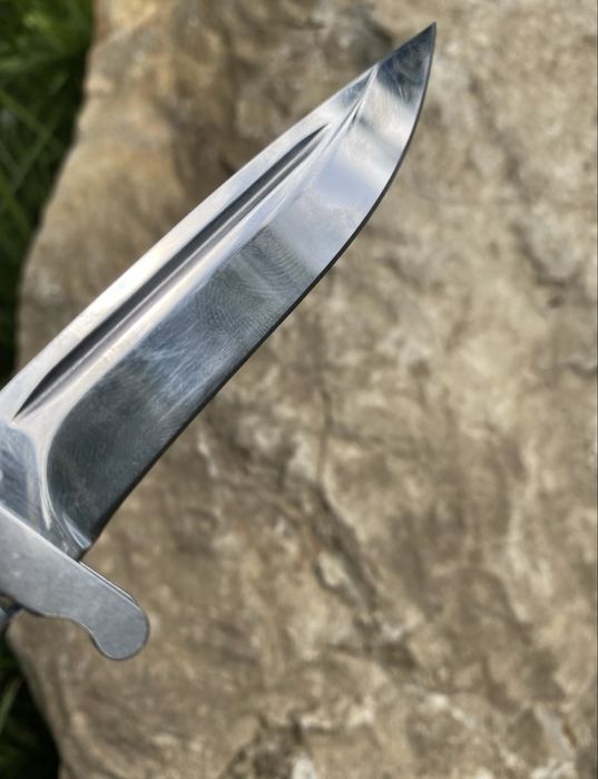 Cutit de supravietuire/vânătoare rusesc