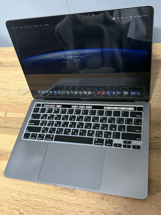 MacBook Pro M1 чип , 2020 гож с тачбаром