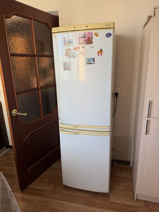 Холодильник Самсунг