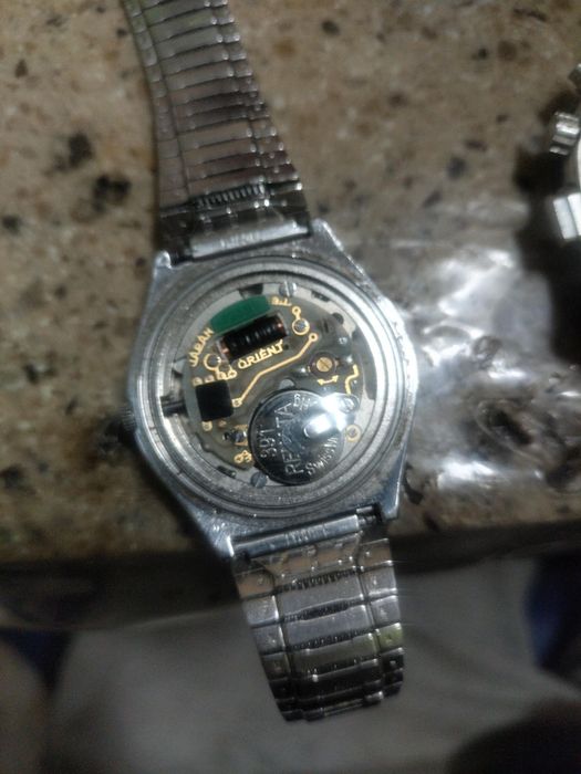 Продам часы ORIENT  орегинал