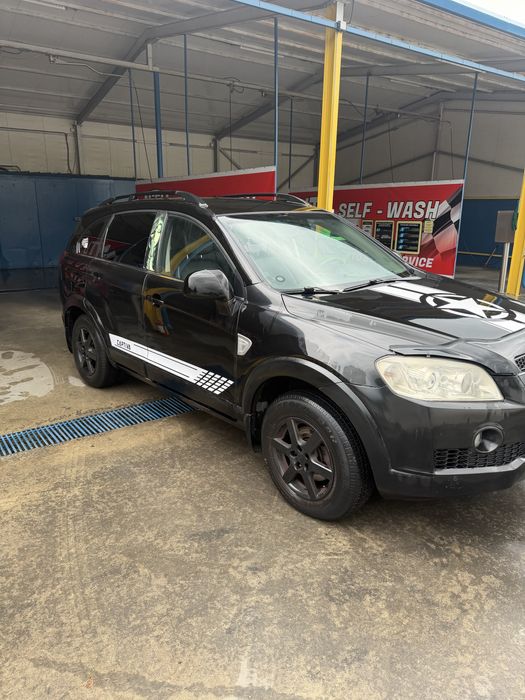 Vand sau schimb chevrolet captivia