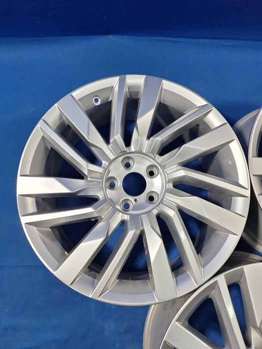 1 Jante Aliaj 5x112 19'' OEM VW Touareg III CR - 8J ET 28 CA NOI !