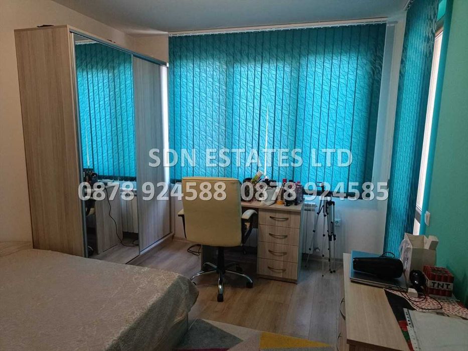 Продава се Четиристаен апартамент в Казанлък - 120 кв.м за 1318 €/кв.м - Снимка #19