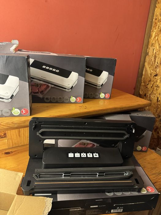 Вакуумираща машина SilverCrest