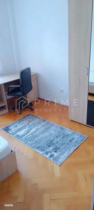Apartament decomandat cu 3 camere de închiriat – Zona Cornișa (lângă U