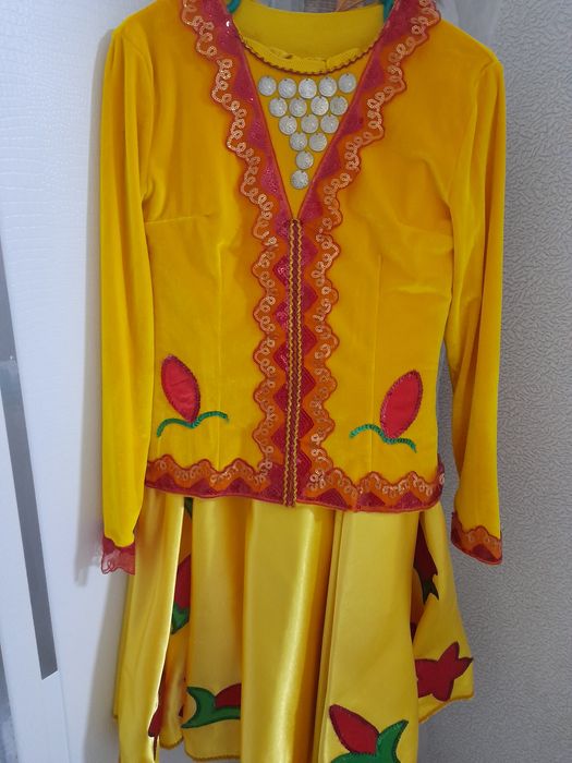 Танцевальный костюм - тюльпан