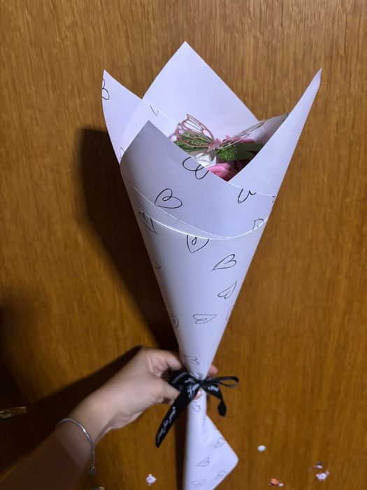 Buchet cu 7 trandafiri de sapun