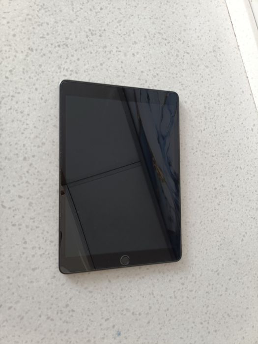 Ipad silver 64 гб