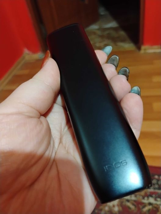 IQOS iluma one negru