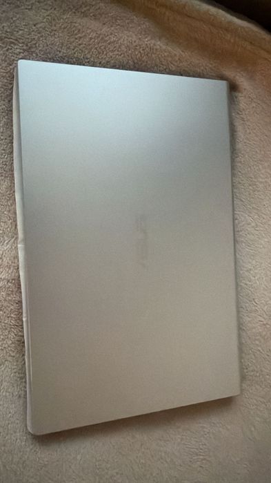 Vând laptop Asus X515EA-BQ955