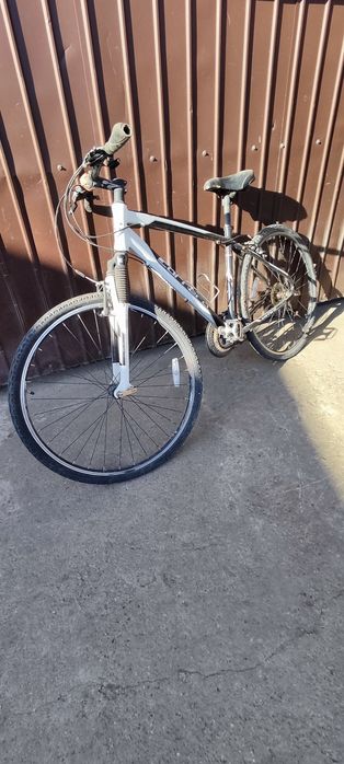 Bicicleta MTB carera