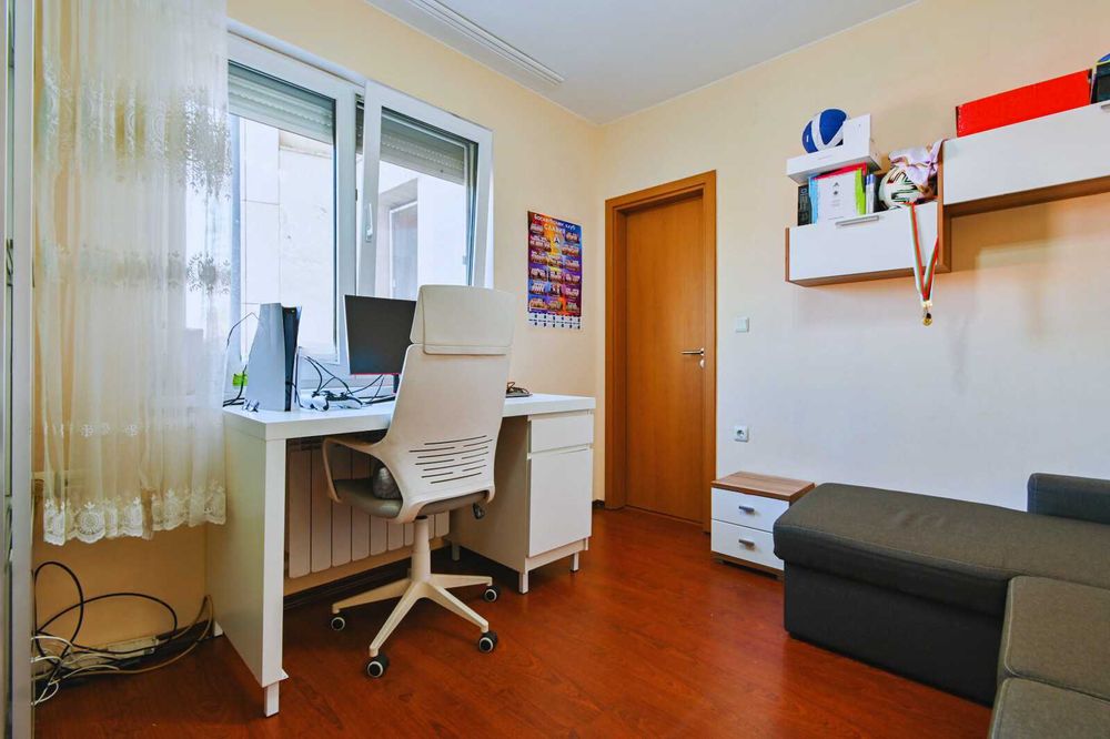 Дава се под наем Тристаен апартамент в София, Павлово - 90 кв.м за 749.7 € - Снимка #7