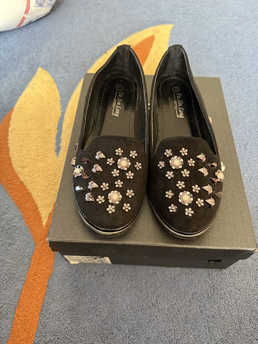 Продам женские макасины