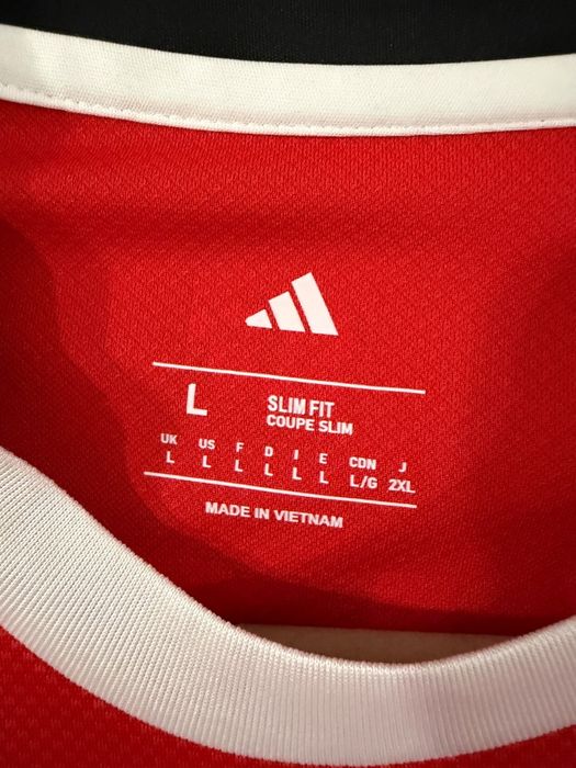 Tricou Benfica Lisabona sezon 2024/25 - nou, cu eticheta