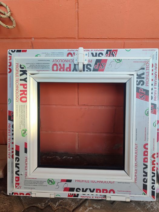 Форточки пластиковые и алюминий