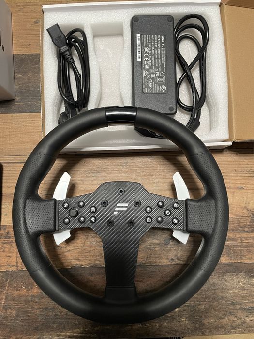 Fanatec CSL DD + Volan P1 QR1 + Pedale CSL load cell