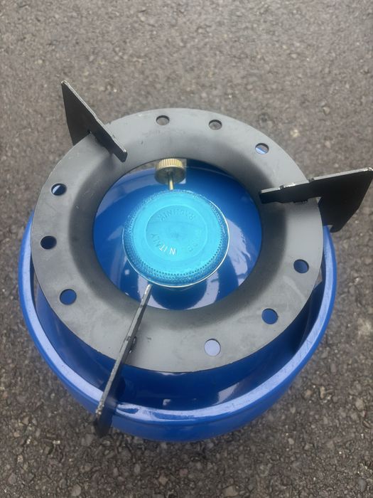 Butelie pentru gătit ( camping ) 12 kg .