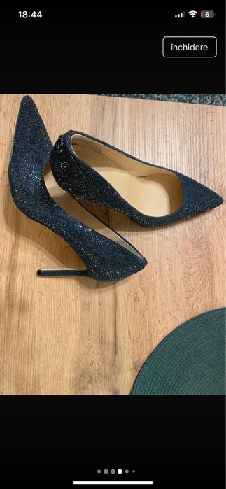 Pantofi Guess nr 39 cu pietricele negre