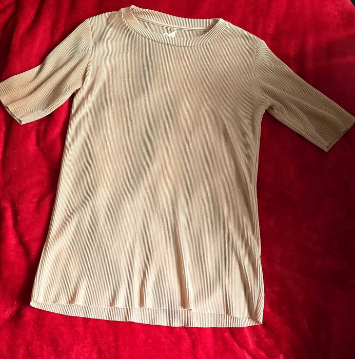 Tricou elegant, foarte subțire, culoare piersică