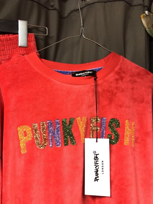 Дамски екип нов плюш