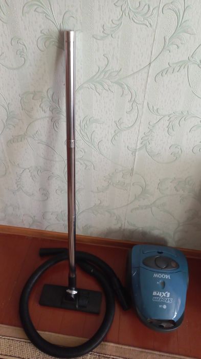 Продам пылесос LJ в рабочем состоянии.