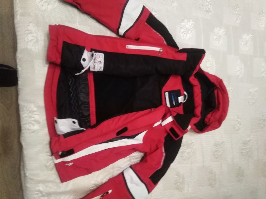 Красиво и топло детско яке!