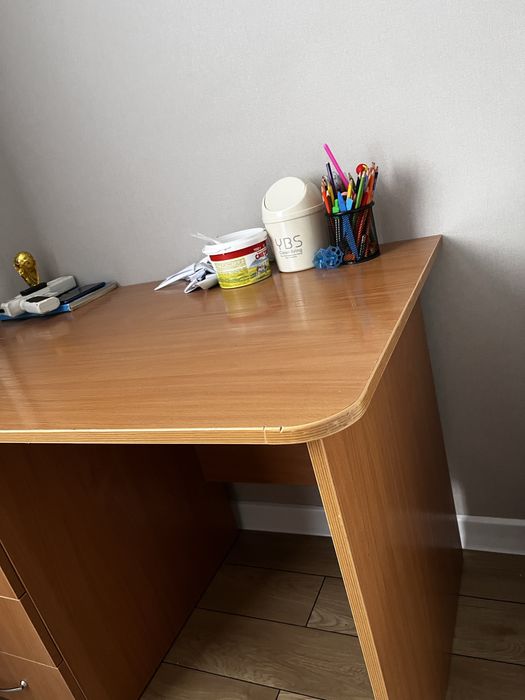 Продам парту Парта