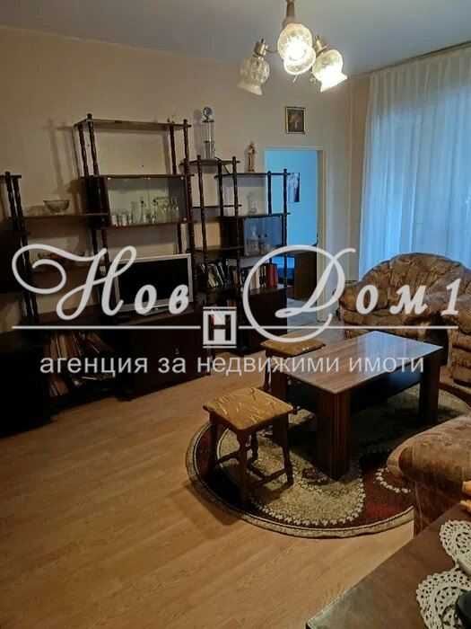 Дава се под наем Двустаен апартамент в Варна, Кайсиева градина - 65 кв.м за 250 € - Снимка #2