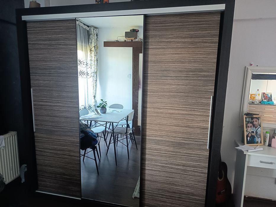 Mobila in stare buna